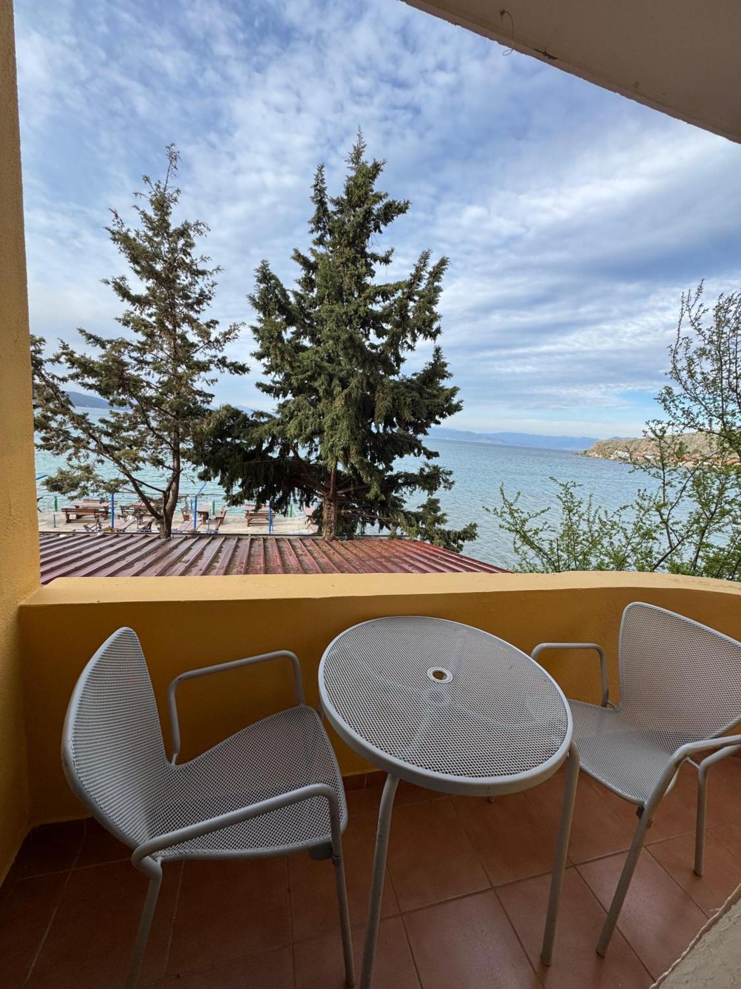 Hotel Restorant Leza Lini Extérieur photo