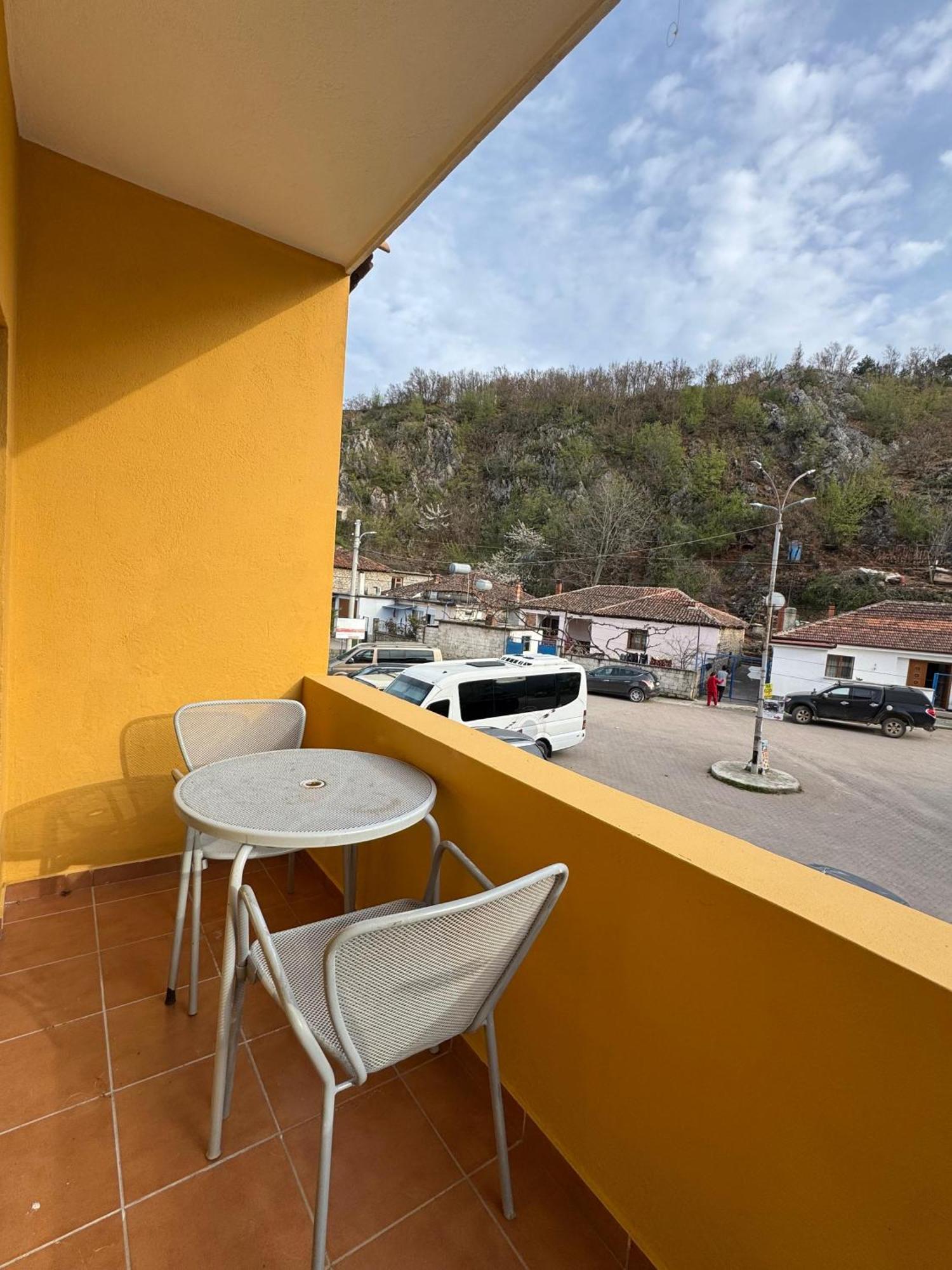 Hotel Restorant Leza Lini Extérieur photo